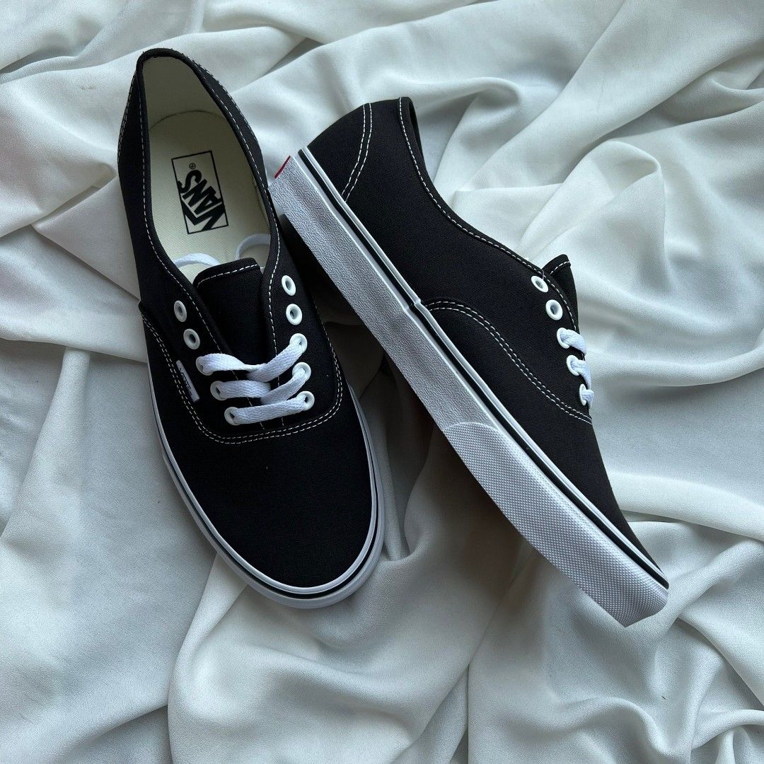 Sepatu Vans authentic classic black white bw Original 100 BNIB