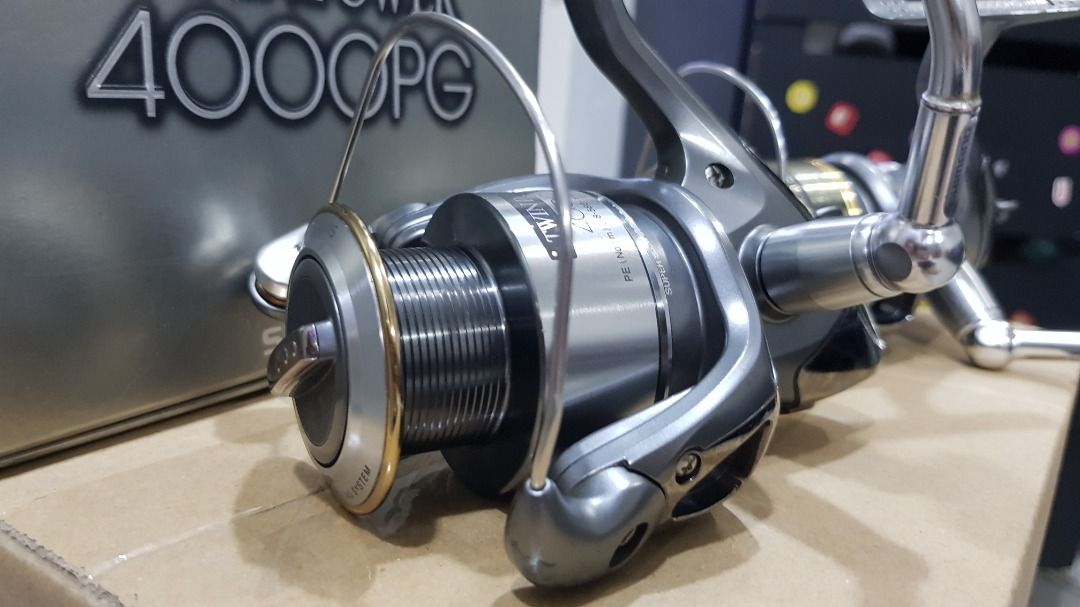 Shimano TwinPower 4000 PG and 5000 HG Spinning Reel JDM, Sports ...