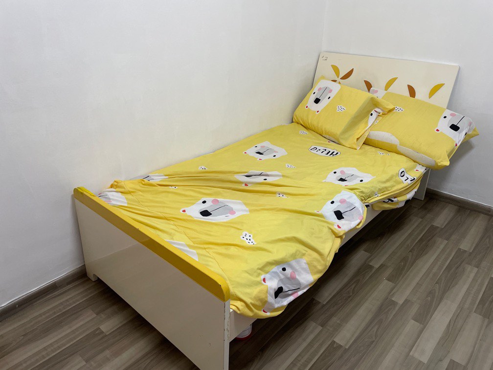 single bed frame without mattress
