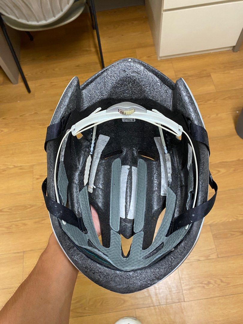 Evade tri clearance helmet
