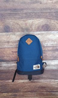 (Kategori: ) berada di . Dikirim oleh thriftstylelist (ID iklan 1231094717, Gambar 1). Deskripsi: .