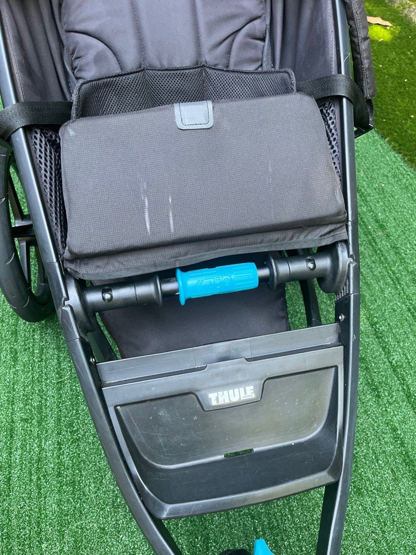 Thule Urban Glide, Babies & Kids, Going Out, Strollers on Carousell