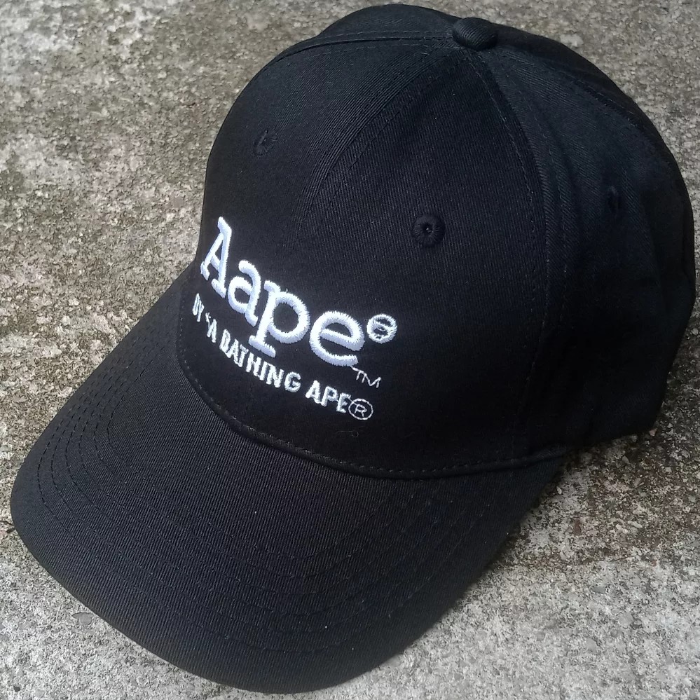 Topi a bathing ape on Carousell
