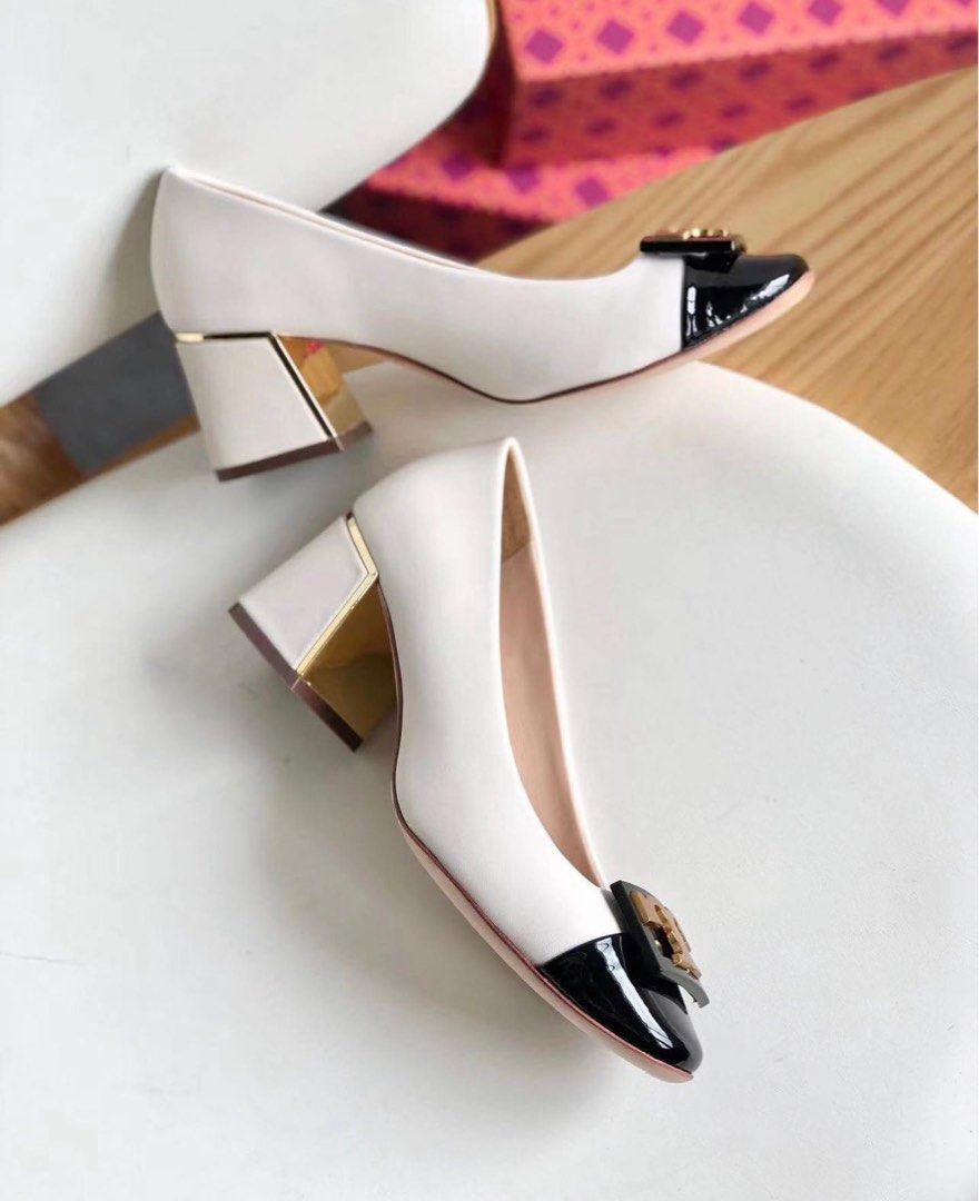 BEST PRICE Tory Burch GiGi round toe heel pumps gold lined