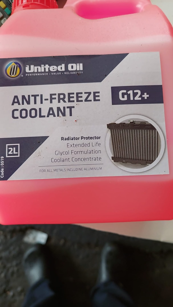 United Oil G12+ Coolant 2L concentrate, 汽車配件, 其他 - Carousell