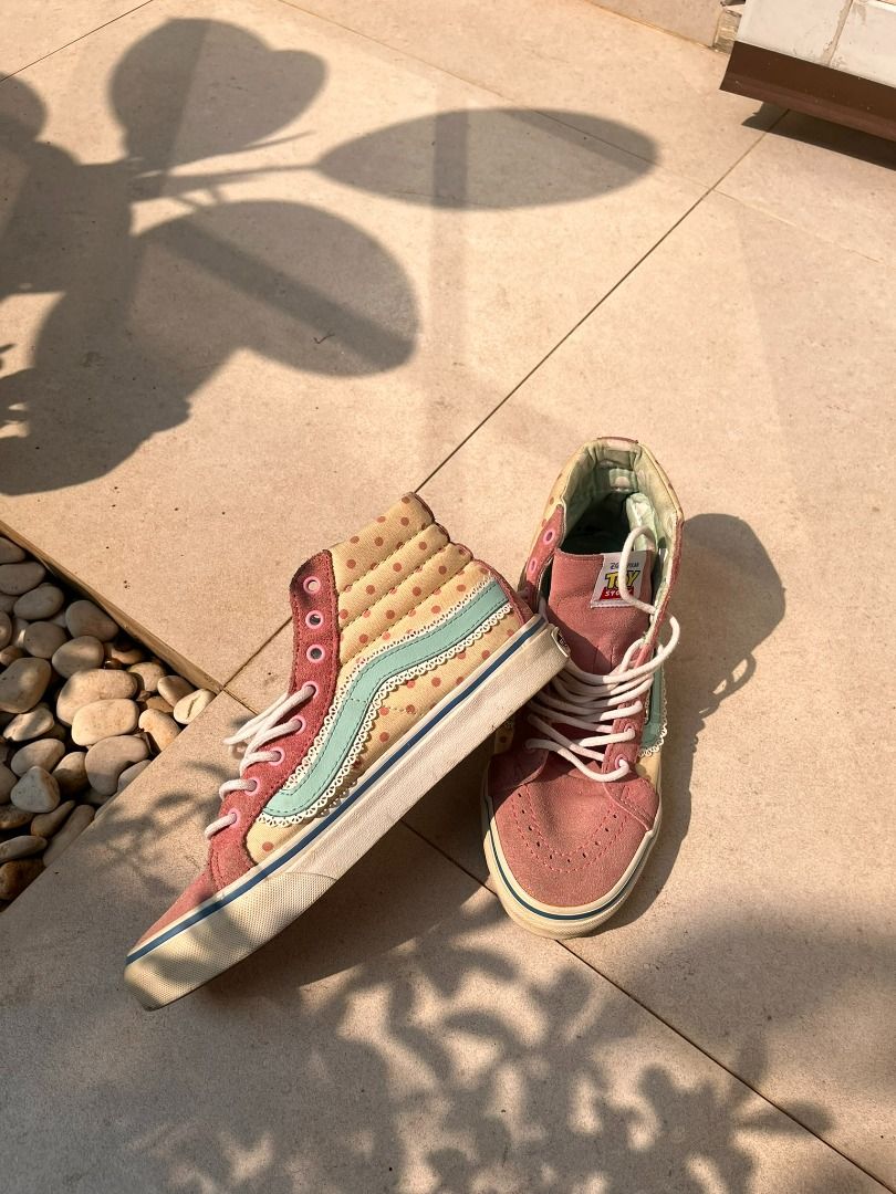 Sepatu vans sale toy story original