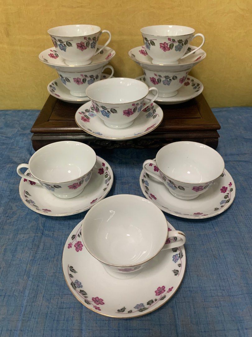 Vintage Cups and Saucers, Hobbies & Toys, Collectibles & Memorabilia