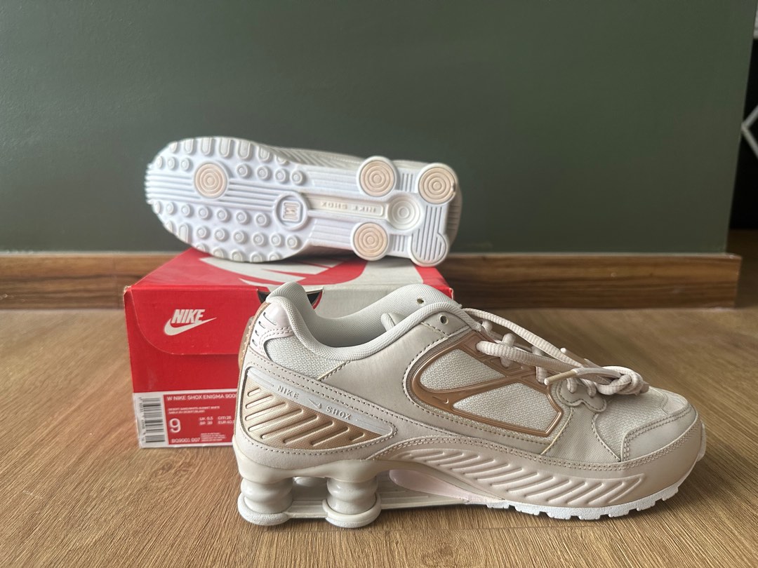 Nike new arrivals enigma 900