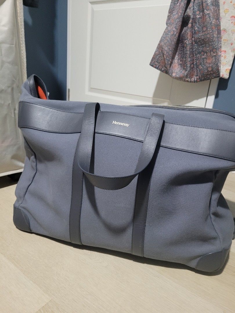 Weekend best sale getaway bag