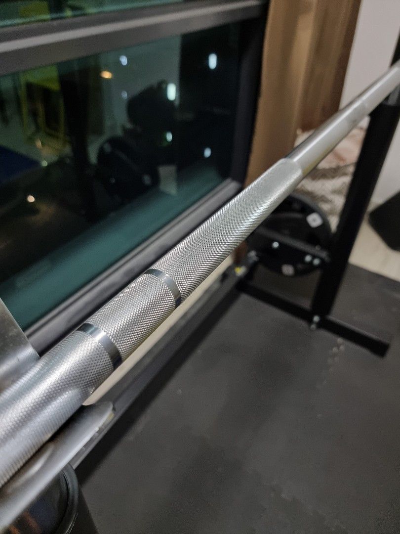 Weightlifting bar 20kg 50 mm diameter sleeve 28 mm grip, Sports