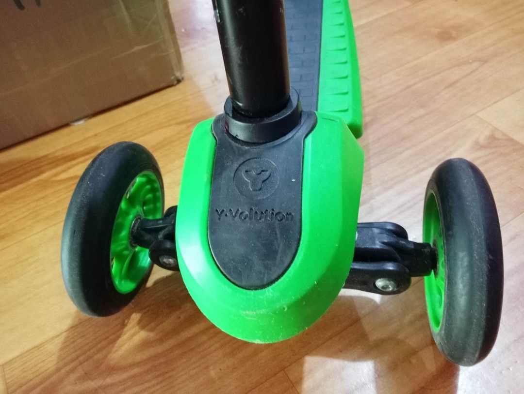 Y Glider XL Deluxe on Carousell