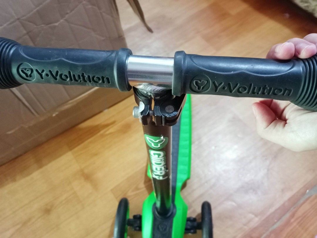 Y Glider XL Deluxe on Carousell