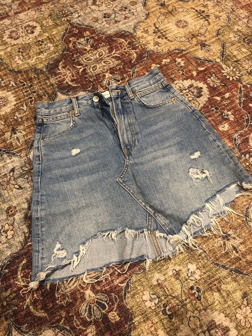 Distressed denim skirt zara discount