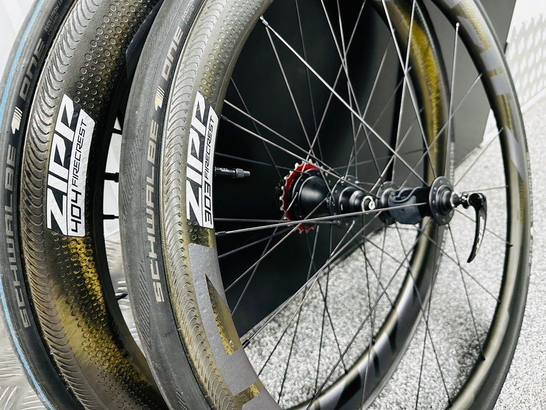 Zipp hotsell 303 404