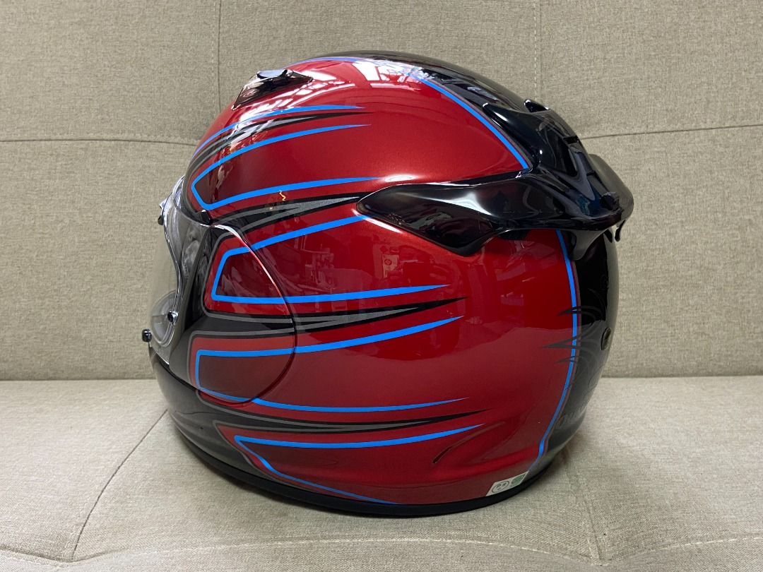 99% New Arai Quantum-J helmet 頭盔(XL) 61-62cm, 電單車買賣- Carousell