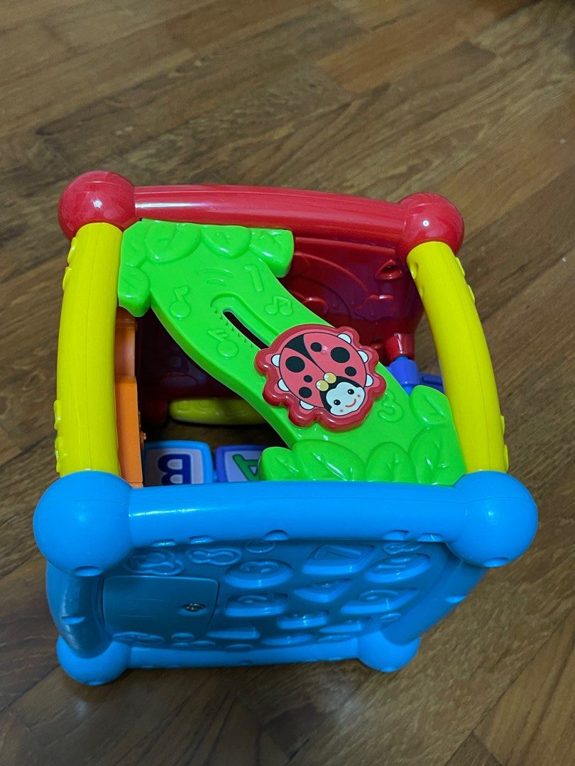 Vtech Activities cube, Babies & Kids, Infant Playtime on Carousell