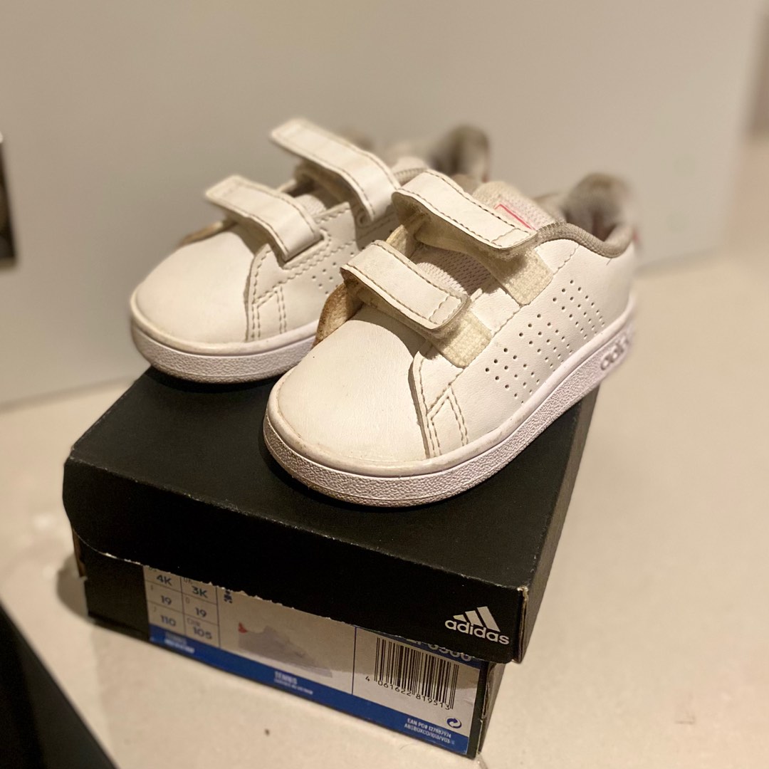 Adidas advantage top 19
