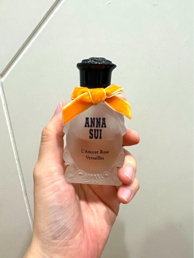 Anna sui sales rose perfume