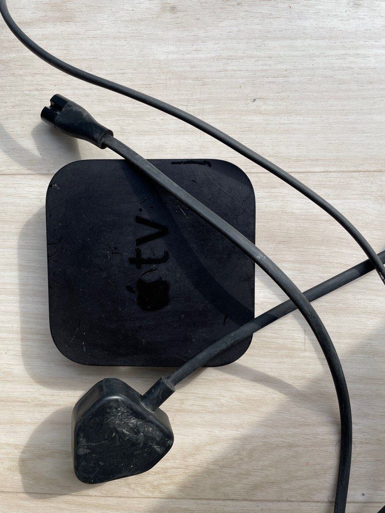 Apple TV 3rd Generation model number A1427 with new remote (additional