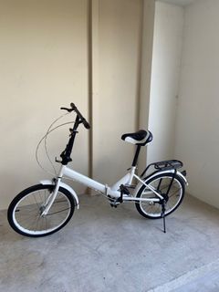Basic 20” Folding fold bicycle single gear smooth riding condition with rear rack and fender not hybrid mountain bike