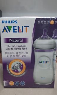 BNIP- Philips Avent Natural 2x 330ml bottles