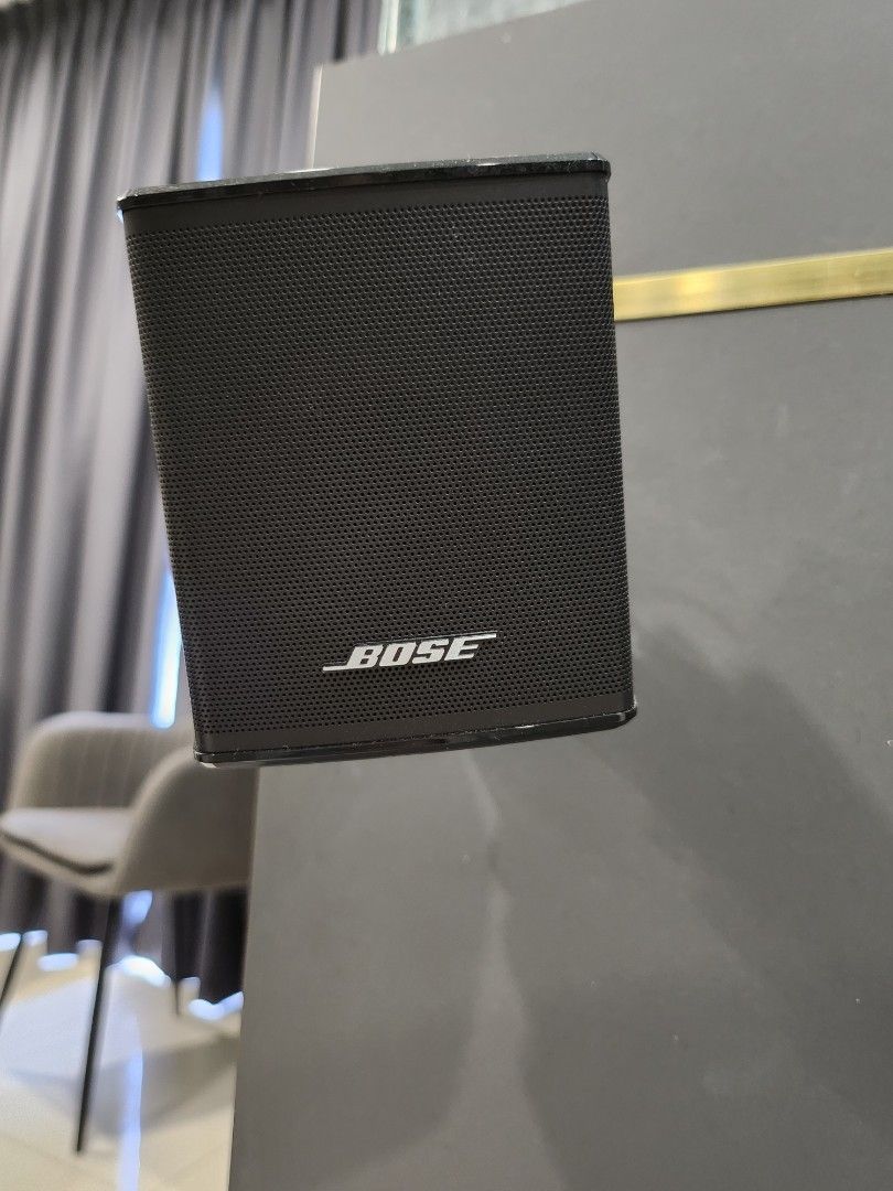 Bose Soundbar 700, Bose Bass Module 700 & Bose Surround Speaker 300