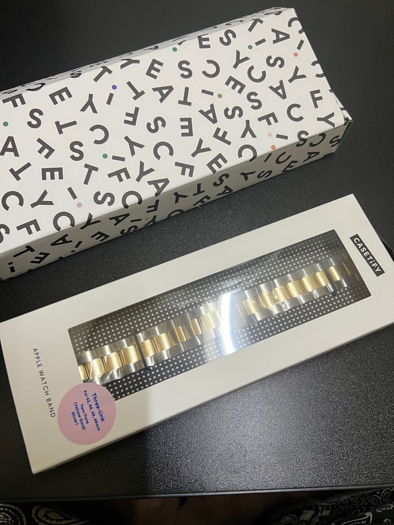 casetify stainless steel 3 link band apple watch全新, 手提電話