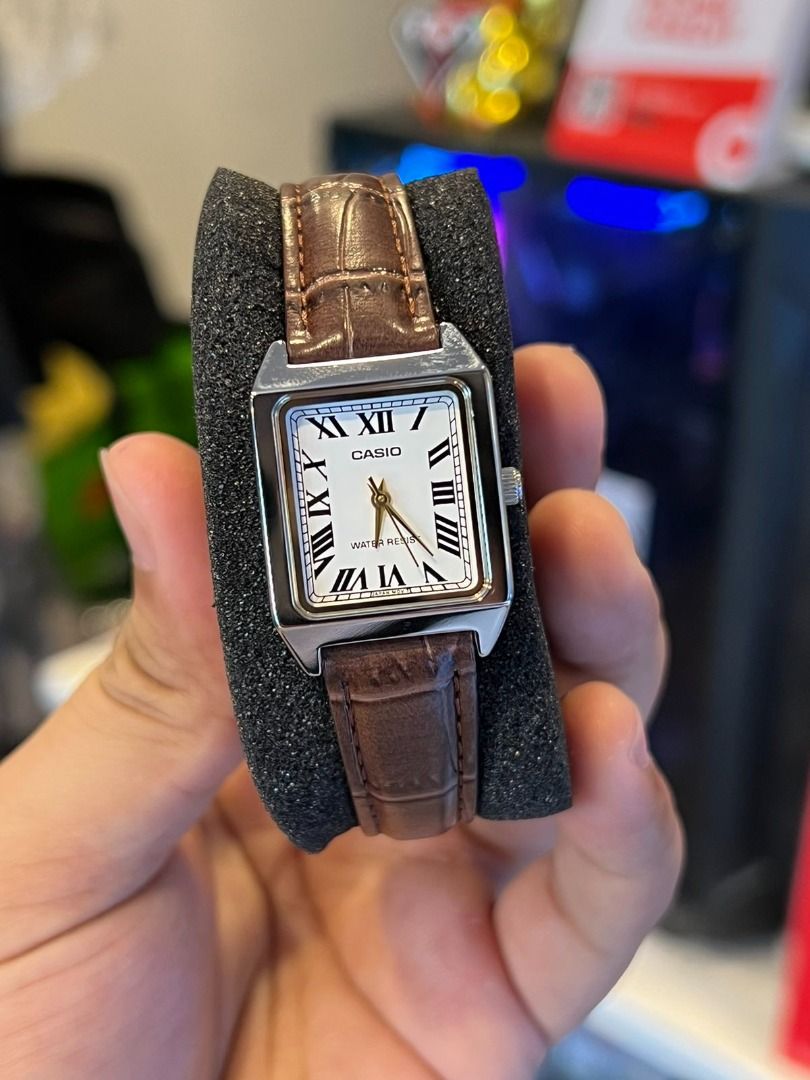 CASIO Analog Quartz Brown Leather Strap Ladies Watch LTPV007L7B2