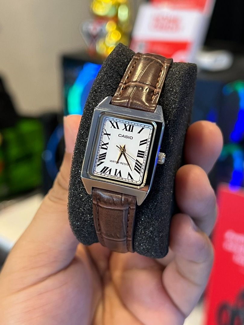 CASIO Analog Quartz Brown Leather Strap Ladies Watch LTPV007L7B2