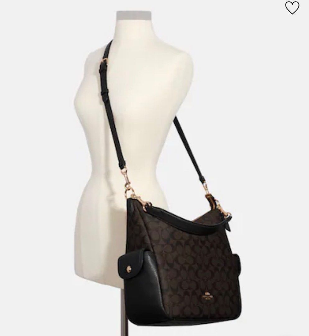 COACH PENNIE SHOULDER BAG 25 IN SIGNATURE, Luxury, Bags & Wallets on  Carousell