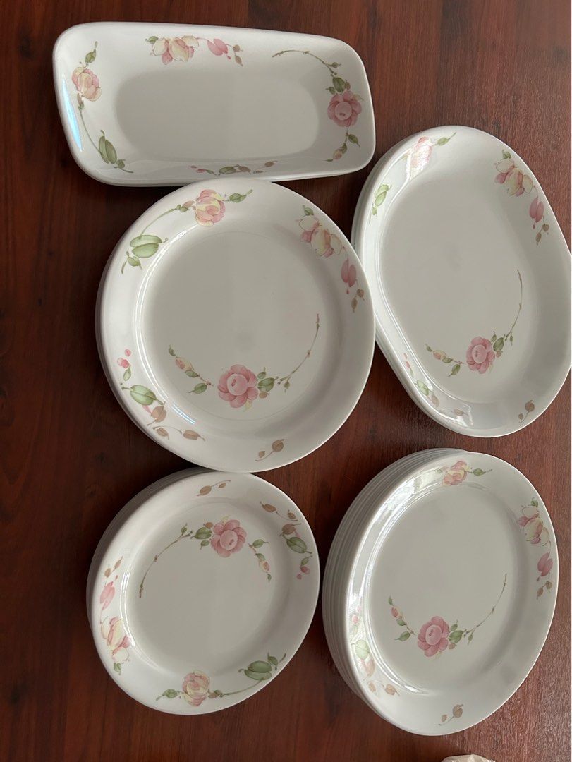 Corelle Fish plate, Furniture & Home Living, Kitchenware & Tableware, Dinnerware & Cutlery on