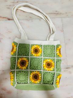 (Category: ) located in . Submitted by crystcrochet (Listing ID 1231389380, Image 1). Description: .