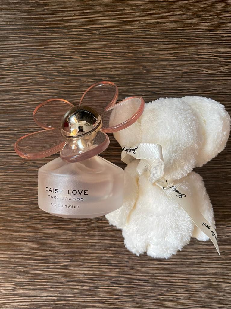 Oh so hotsell sweet marc jacobs