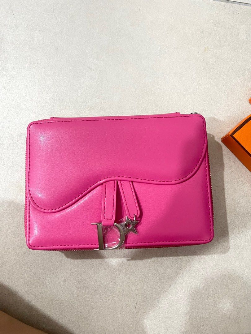 Pink best sale dior clutch