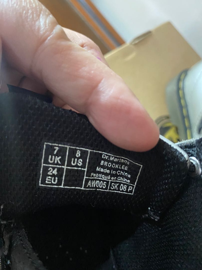 Dr martens aw005 watch clearance