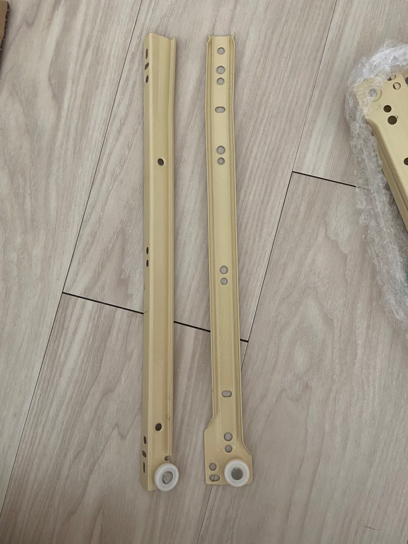 Drawer slides kit (4 pieces/2 pairs), Furniture & Home Living, Home