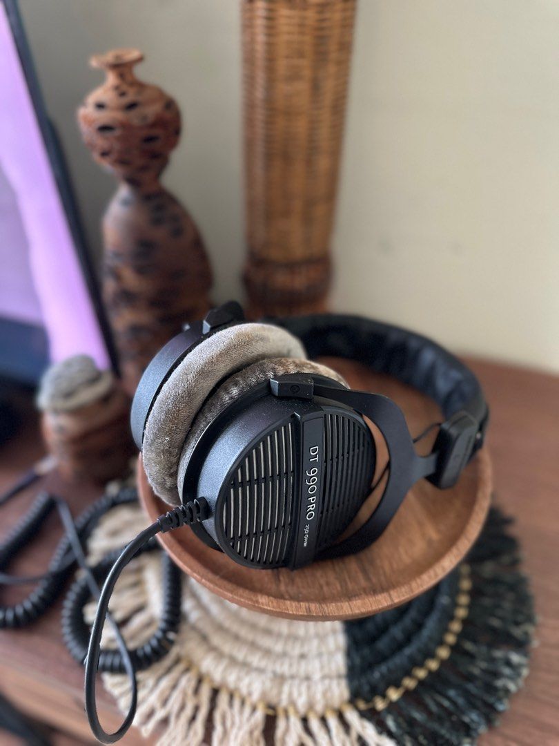 Beyerdynamic DT990 pro 250 OHM Headphone made in Germany, 音響器材, 頭戴式/罩耳式