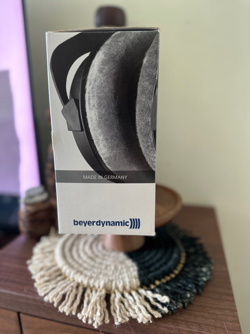 Beyerdynamic DT990 pro 250 OHM Headphone made in Germany, 音響器材, 頭戴式/罩耳式