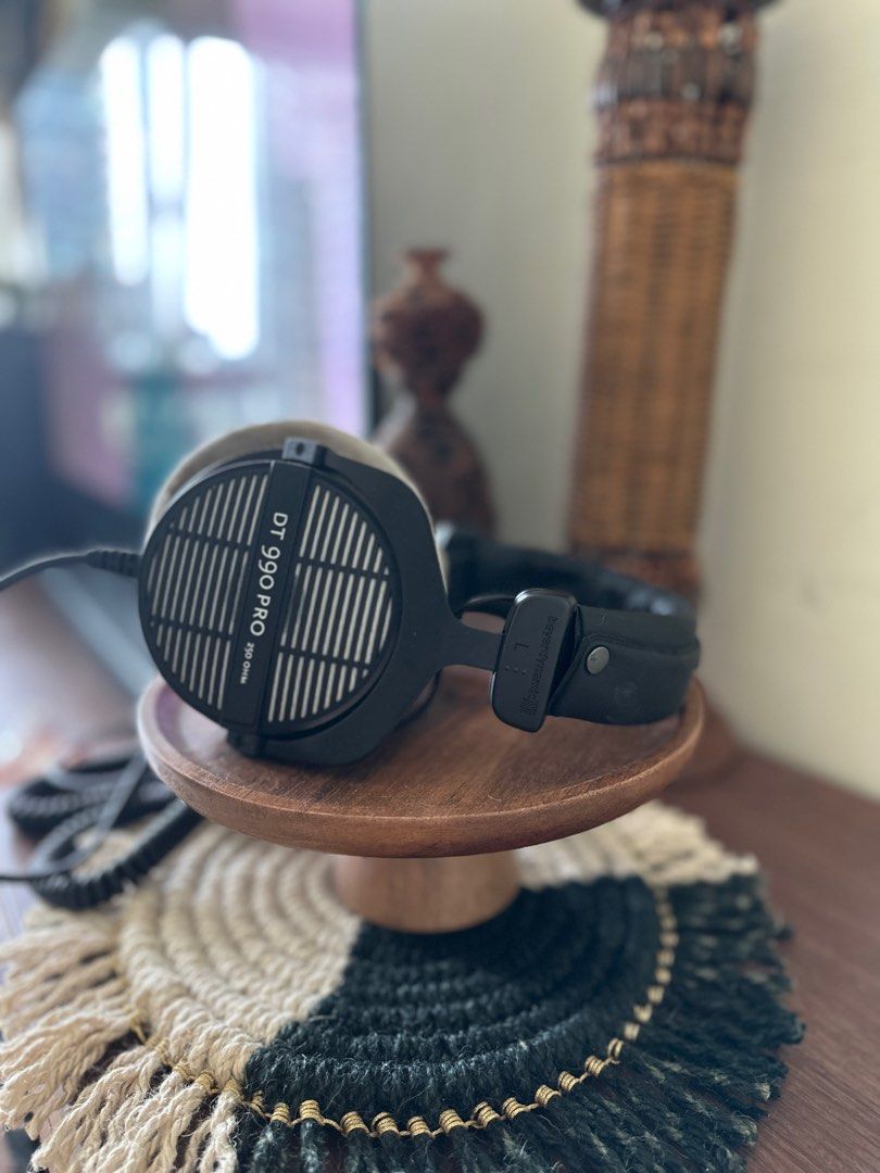 Beyerdynamic DT990 pro 250 OHM Headphone made in Germany, 音響器材, 頭戴式/罩耳式