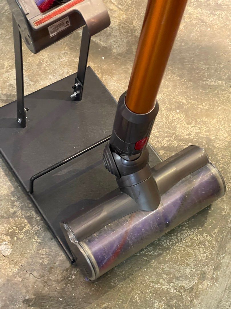 DYSON V10 Absolute Cordless Vacuum, TV & Home Appliances, Vacuum