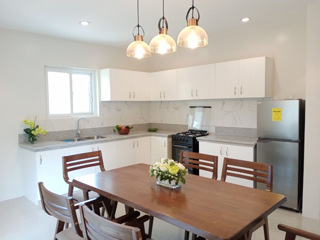 FOR RENT!!! 3 bedroom CORNER House and Lot in Silang, Cavite close to