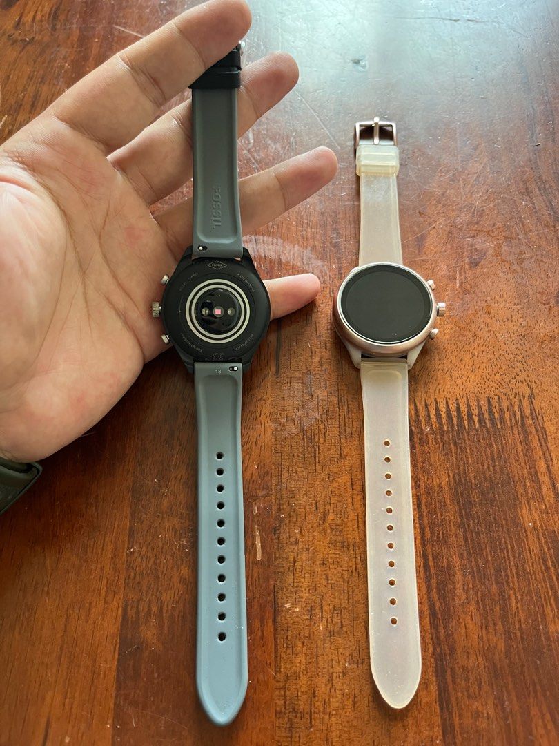 Fossil sport smartwatch on sale pret