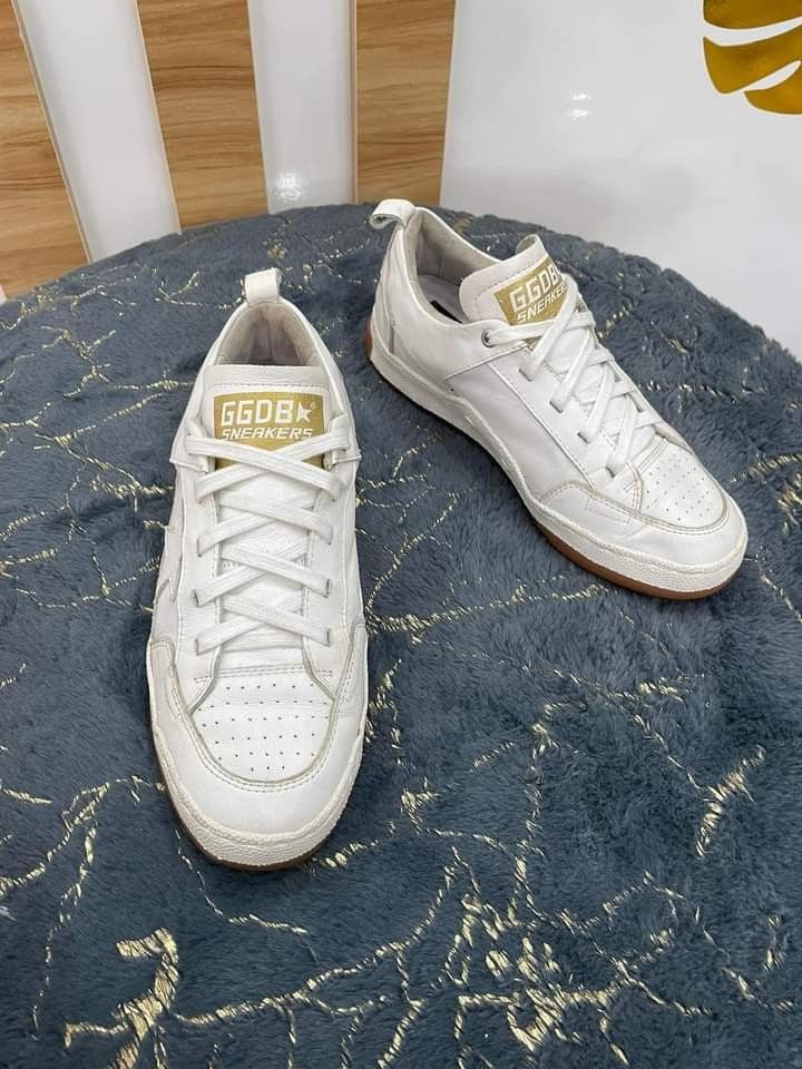 Golden goose sneakers Women s Fashion Footwear Sneakers on