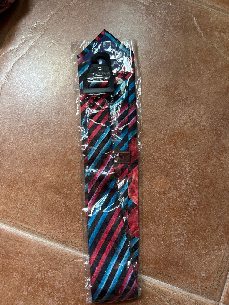 goldlion tie price