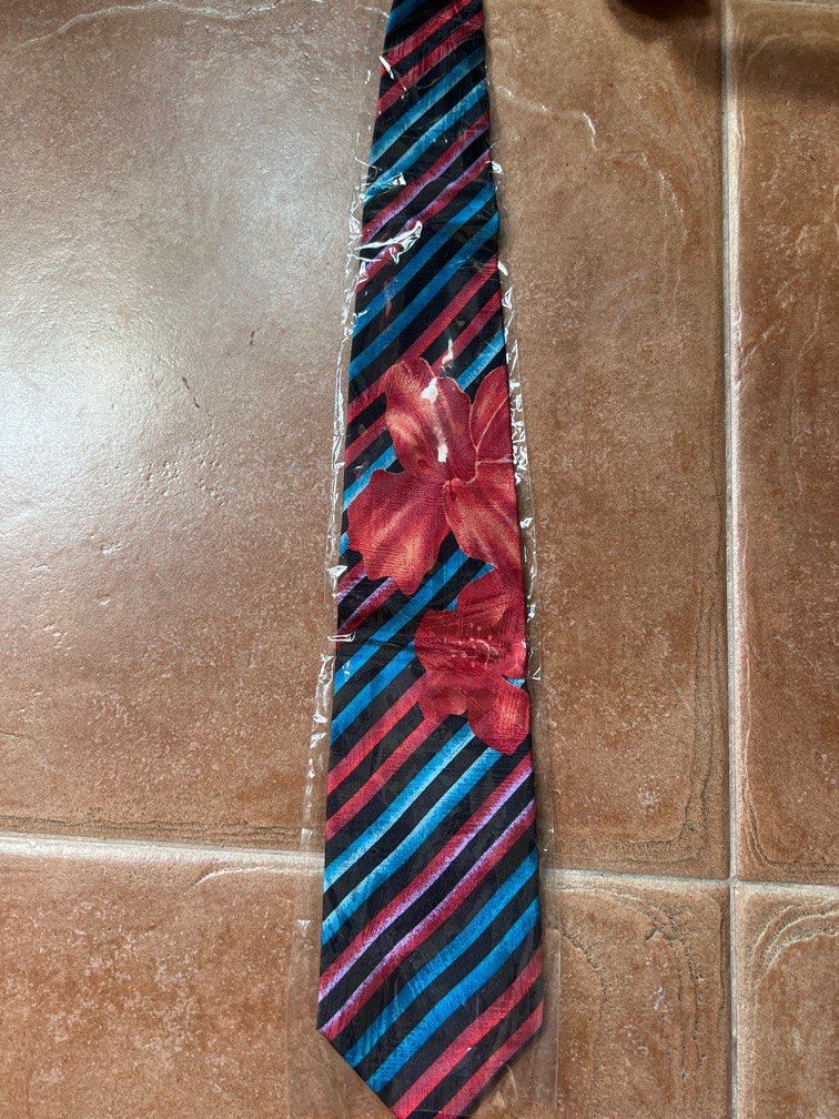 goldlion tie price