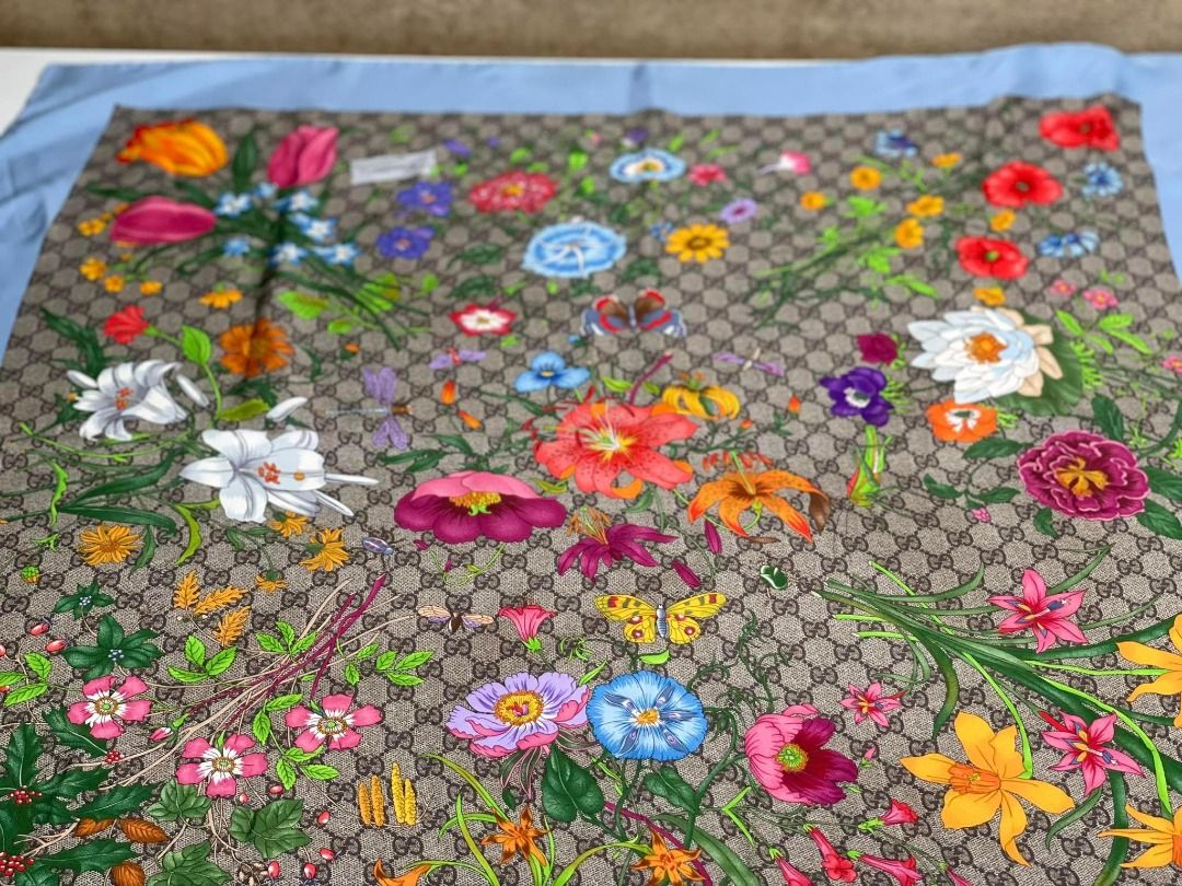 Gg flora hotsell print silk scarf
