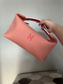 （分類：）位於 。 由 candy_law_267 提交（商品編號 1231418815，圖片 1）。簡介： 。