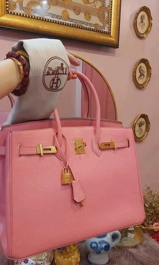 Hermes Birkin Handbag Pink Swift with Gold Hardware 25 Pink 2118533