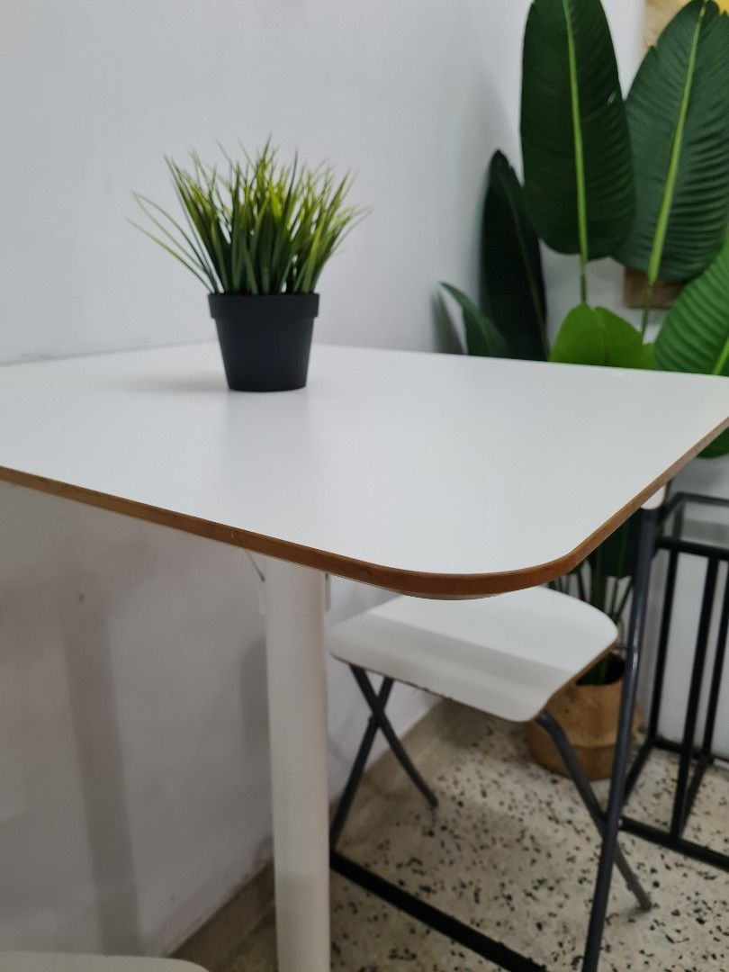 IKEA STENSELE HIGH / BAR TABLE with 2 IKEA FRANKLIN FOLDABLE BAR CHAIR