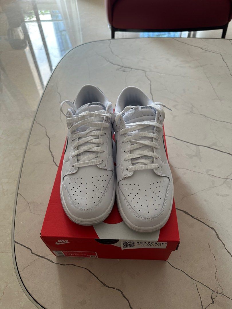 nike sb shoes red